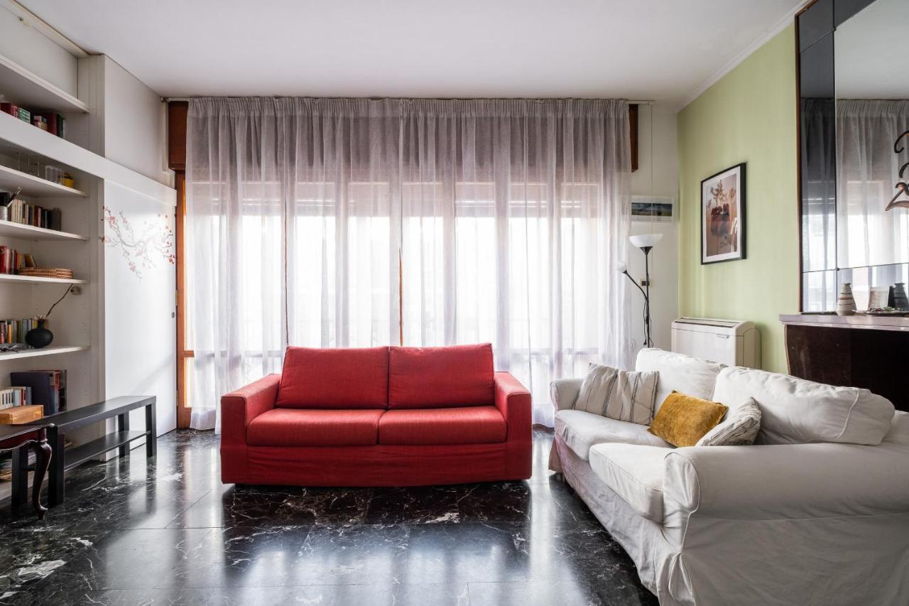 Boldrini Apartment With Balcony By Wonderful Italy Bologna Luaran gambar